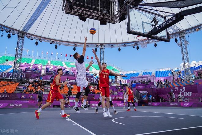 人盯人错位 人盯人错位